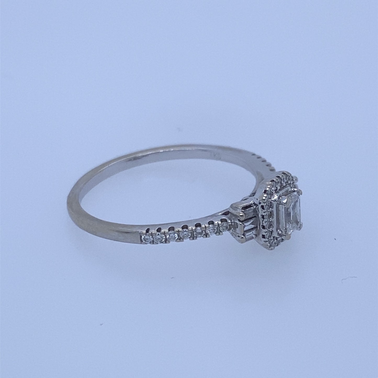14k White Gold Ring With Round & Baguette Cut Diamonds