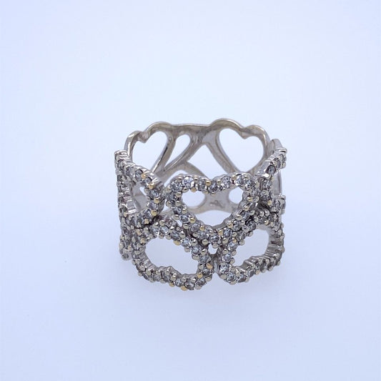 14K White Gold Ring With Diamonds And Heart Design