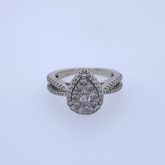 14K White Gold Pear Design Ring with Diamond's