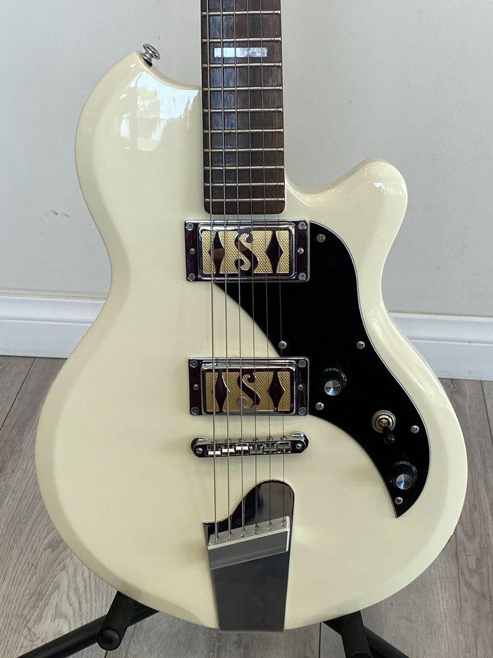 Supro WestBury Cream Color Electric, Right Handed Guitar