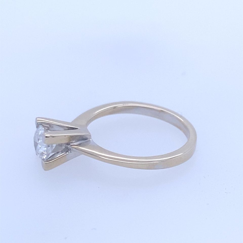 14k White Gold Solitaire Wedding/Engagment 0.54CT Ring