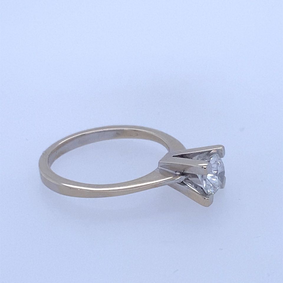 14k White Gold Solitaire Wedding/Engagment 0.54CT Ring