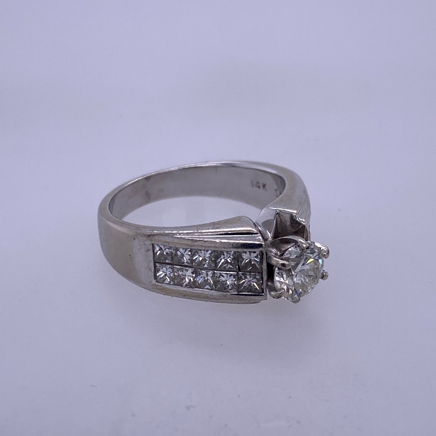 14k White Gold Engagement/Wedding Ring W/ 0.65CT Diamond Center Stone