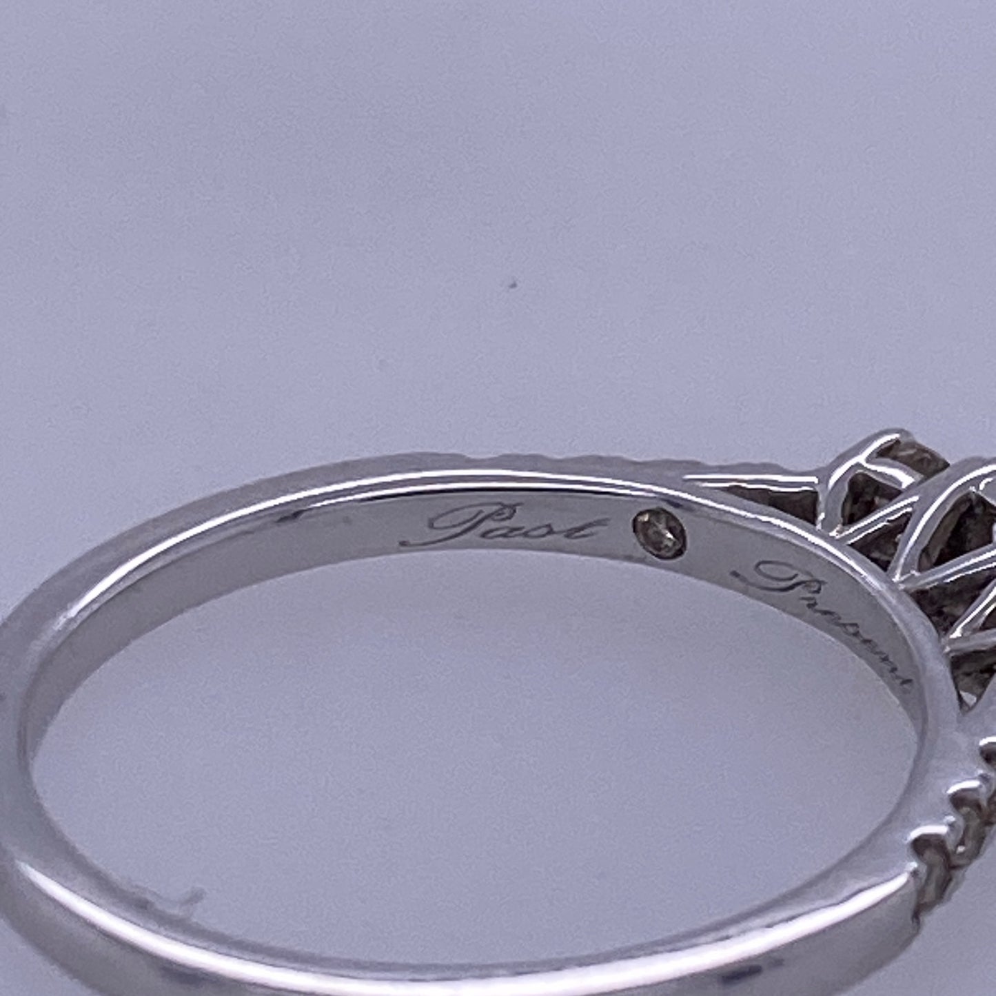 10k White Gold Three Tip Diamond Ring