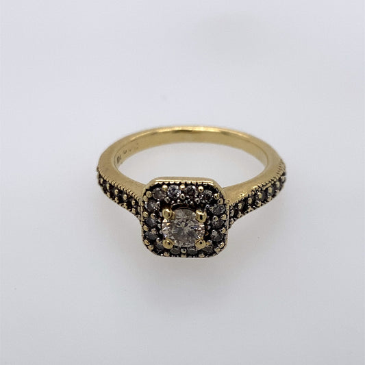 10k Yellow Gold Ring With Princess Cut Center Diamond Stone