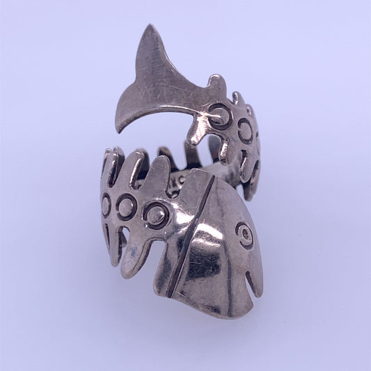 925 Sterling Silver Twirl Fish Design Ring