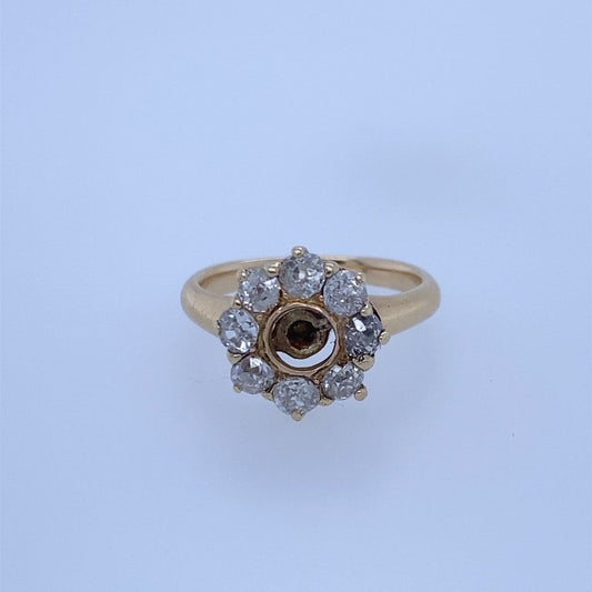 14k Yellow Gold Diamond Flower Style Ring With 0.64CT of Diamonds
