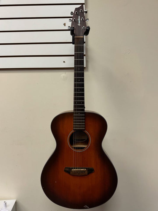 Breedlove Discovery Concert BO Acoustic Guitar