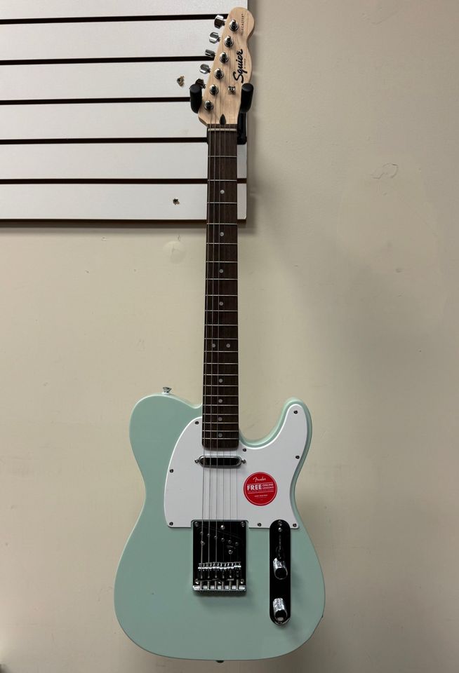 Squier Sonic Telecaster Laurel Fingerboard Limited-Edition Electric Guitar Surf Green