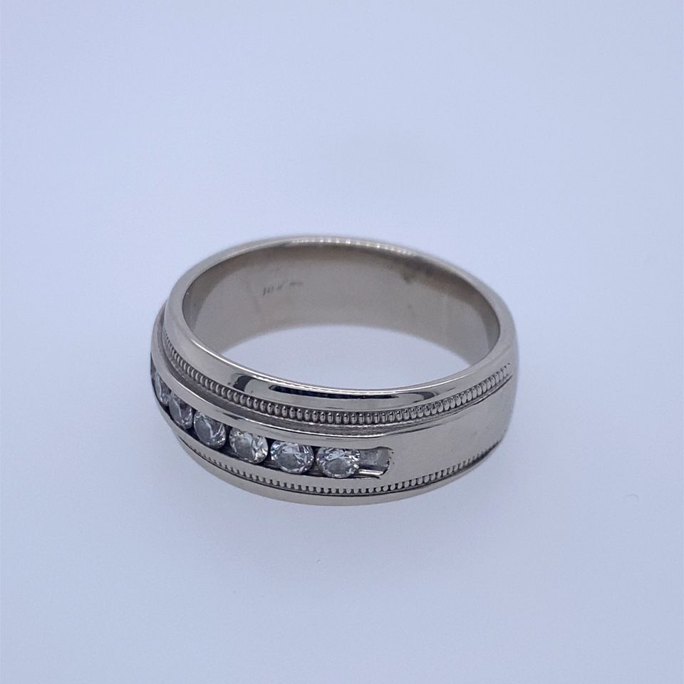 14k White Gold Mens Band Ring With Diamonds