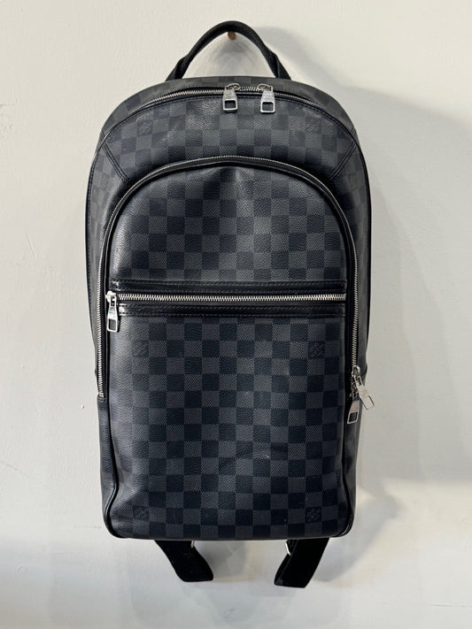 Louis Vuitton Michael Backpack Graphite N58024