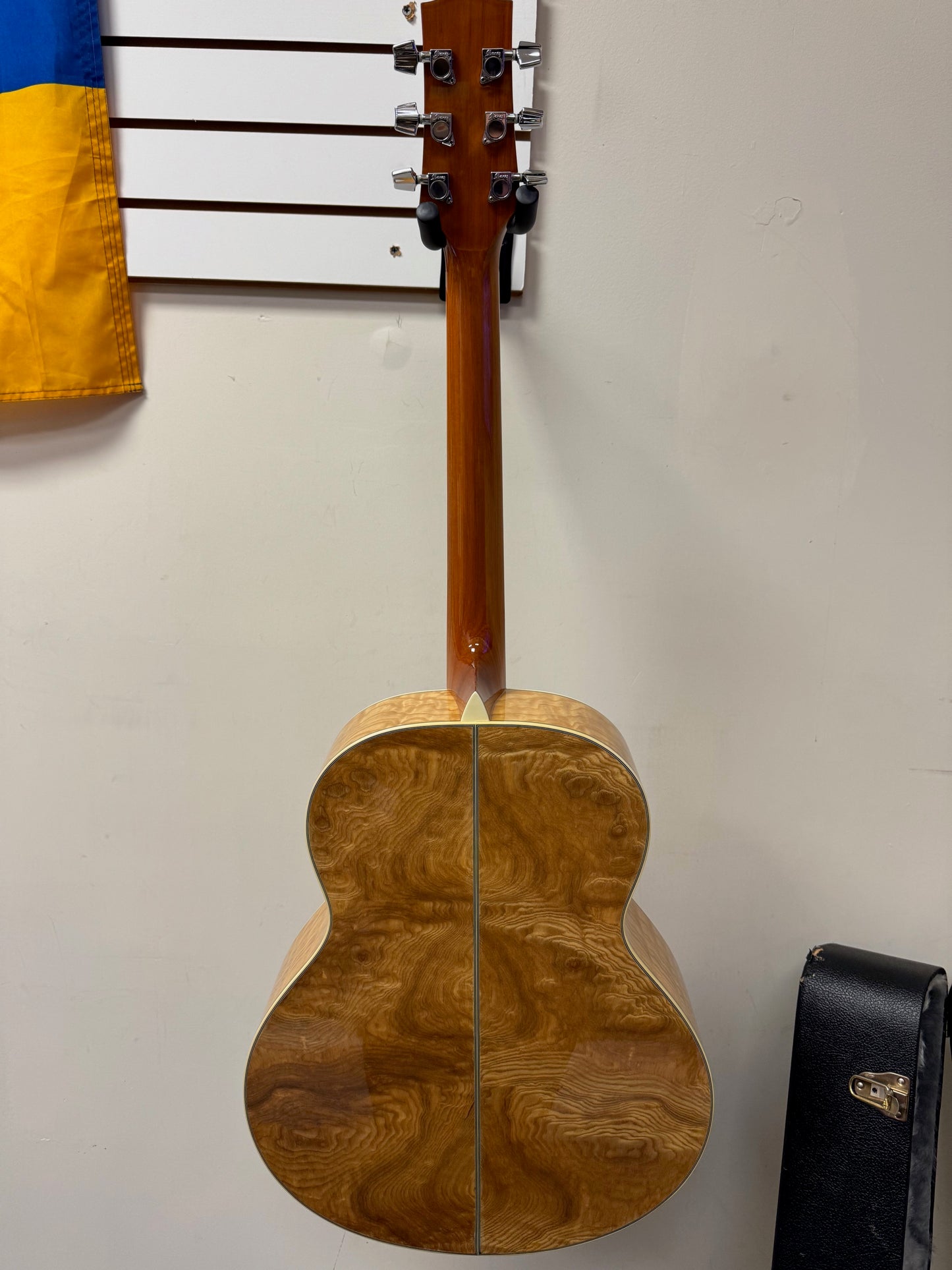 Ibanez EW20ASNT1201 Exotic Wood Series Acoustic Guitar