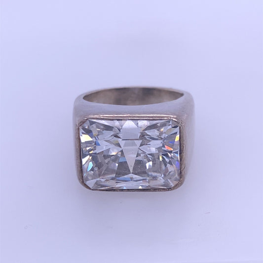 Silver Ring W/ Rectangular Cut Clear Stone